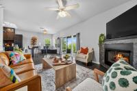 Brooklynns Bay Newly Redesigned Lakefront Retreat - Ferienwohnung Hot Springs
