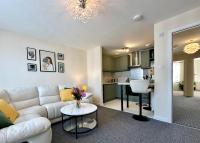 Modern 2 Bedroom Apartment, Near The Sea & City - Bed and Breakfast Edinburgh