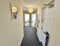Modern 2 Bedroom Apartment, Near The Sea & City - Bed and Breakfast Edinburgh