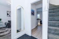 Boutique Home MCR with Games Table, Sleeps 9 - Ferienwohnung Manchester