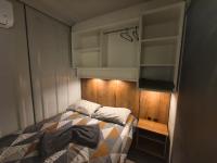 Studio 2 com Estacionamento Ar Condicionado Quente e Frio perto de tudo - B&B Curitiba