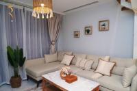 Elegant 2BR Jade Serenity - Masdar City Retreat - B&B Al Khārī