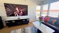 Waves On Main - Lifestyle Yamba - B&B Yamba