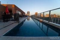 Studio Moderno e Metrô na Porta,Piscina Panorâmica - Bed and Breakfast Rio de Janeiro