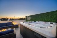 Ocean Bay Views with Private Rooftop Hot Tub - Ferienwohnung San Diego