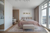 Klimatyzowane Studio z Miejscem do Pracy w Ciechocinku by Renters Prestige - B&B Ciechocinek