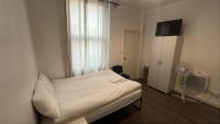 Spacious Studio on Wood Lane - B&B Londra