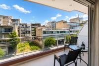 Velvetwood Studio, Cozy Stay near Metro & Free Parking - B&B Thessaloniki