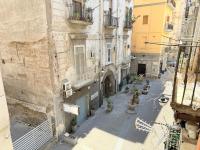 Borgo Orefice Apartament Napoli Centro and Porto - B&B Napoli
