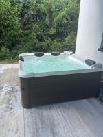 Dom parterowy w Puszczy Knyszyńskiej z jacuzzi - Chambres d'hôtes Międzyrzecze