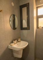 2 BHK The Royale Suites - B&B Solan
