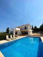 STAY Poseidon Villa - B&B Peyia