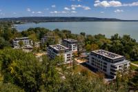 Lake Resort Beach Apartment - Chambres d'hôtes Keszthely