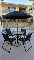 Luxury 2-Bedroom Near Cedars-Sinai & Rodeo Drive Walk to markets and restaurants - B&B Los Angeles