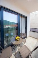 Lastva Cozy apartment - Ferienwohnung Prijevor