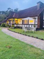 The Cottage - Assure your seat for the Ella train journey - B&B Ambawela