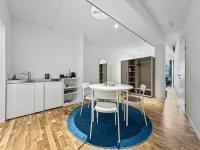 Studio mit Bergblick