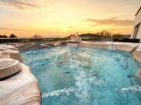 Penthouse mit Whirlpool, Sauna, XXL-Terrasse mit Bergblick & Tischfußball - B&B Waldkirchen