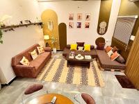 Saanjh-Savera by Navkar Homes-Modern 4BHK - Ferienwohnung Ujjain