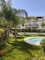 Panorama Penthouse Luxe Apartment - SWIMMINGPOOL - Denia - Chambres d'hôtes Denia