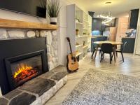 Updated Ski-In/Ski-Out Condo | Hot Tub & Pool - B&B Lutsen