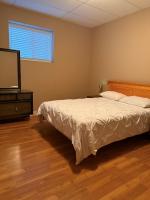 5024 Seon Crescent - Bed and Breakfast Kelowna