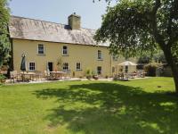 Ty Mawr Country House - B&B Carmarthen