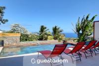 Villa Aïna - Vue mer - Piscine - Bed and Breakfast Saint-Leu