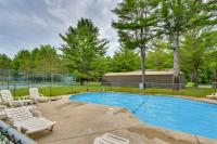 Shanty Creek Resort Condo Near Lake Bellaire! - Chambres d'hôtes Bellaire
