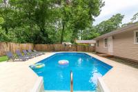 Pool Fenced Yard & Patio Ventura Vista Retreat - B&B Columbus