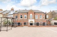 Ibis House by Viridian Apartments - B&B Richmond