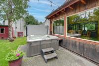 Hike, Ski & Soak! Spacious Anchorage Getaway - Ferienwohnung Anchorage