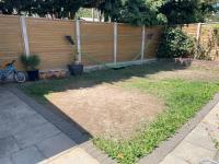Spacious 3 Bed House near Heathrow & Twickenham - Chambres d'hôtes Hanworth