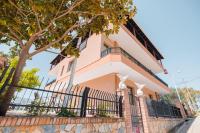 Riverside Villa - B&B Tragjas