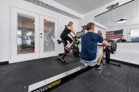 Home with Pickleball Court Private Gym Big Backyard - B&B Valrico