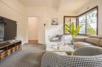 StayAU Bogong Ski Retreat Alpine near Falls Creek - B&B Bogong