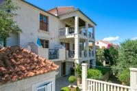 Apartments with parking space Supetar, Brac - 18307 - B&B San Pietro di Brazza