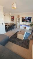 Sun Gardens Spacious Home for Large Groups with Free Parking - B&B Stockton-on-Tees