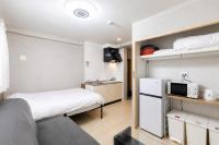 翡翠池下 - B&B Nagoya