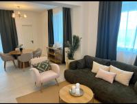 Nobil Residence - Luxury Apartment Near Therme & Airport - B&B Tunari
