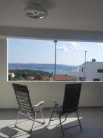 Apartma LARISSA - B&B Ankaran