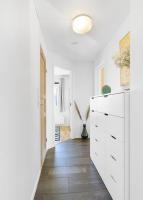 Sunny apartment near Stavanger city center with free parking - Chambres d'hôtes Stavanger