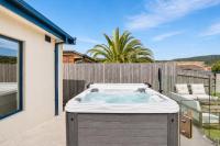 Solander in Dromana with Private Spa by Ready Set Stay - B&B Darriman