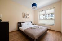 Modlińska Riverside Comfort Apartment by BookingHost - Bed and Breakfast Warschau