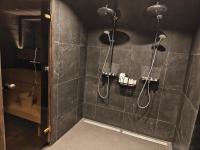 Villa Trio - Golf villa, BBQ, sauna and hot tub - B&B Kuressaare