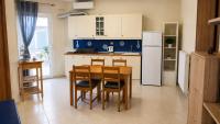 Olive Breeze Apartment 1 by Golden Host - B&B Nea Moudania