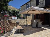 Arsos Nest - Bed and Breakfast Ársos
