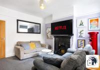 Reading 3BR Contractor Accommodation, Sleeps 6, Near Oracle, Free Parking - B&B Reading