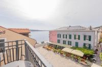 Apartments ANA Karlobag - B&B Karlobag