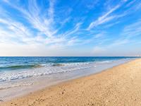 Sea View Stay at Seaside Hills 1BR - B&B Ajman